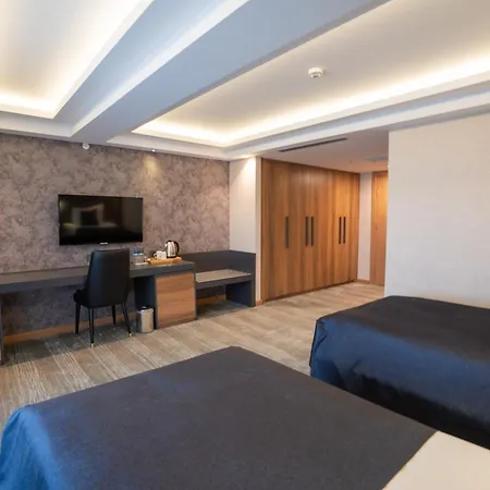 Hotel Vindula &