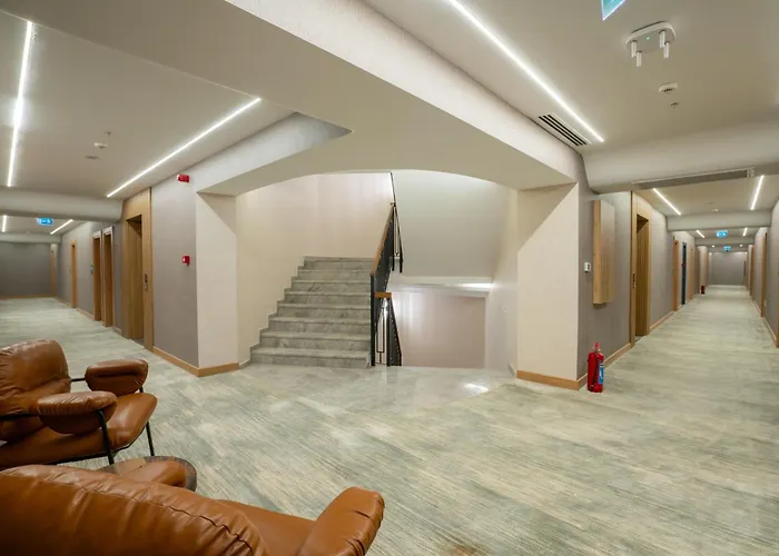 Vindula & Hotel Nilufer