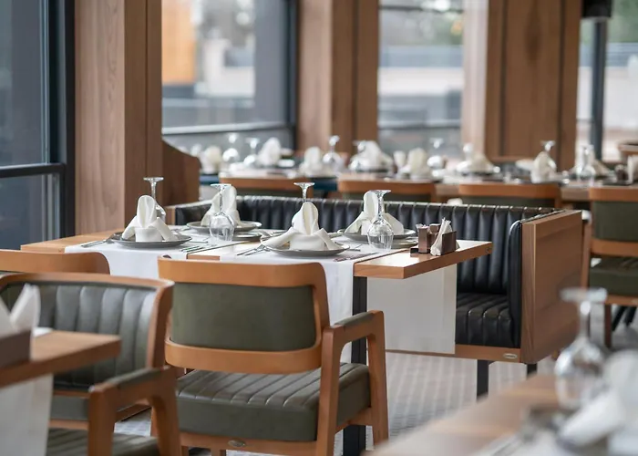 Hotel Vindula & Nilufer