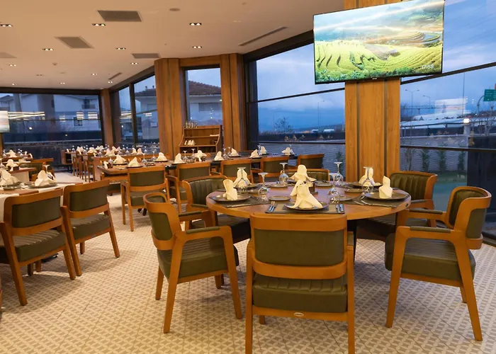 Hotel Vindula & Nilufer